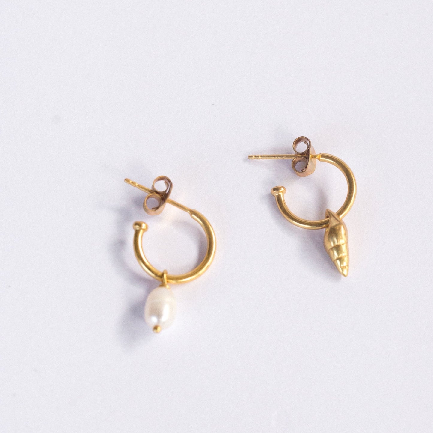 TAMARAMA EARRINGS HOOPS GOLD